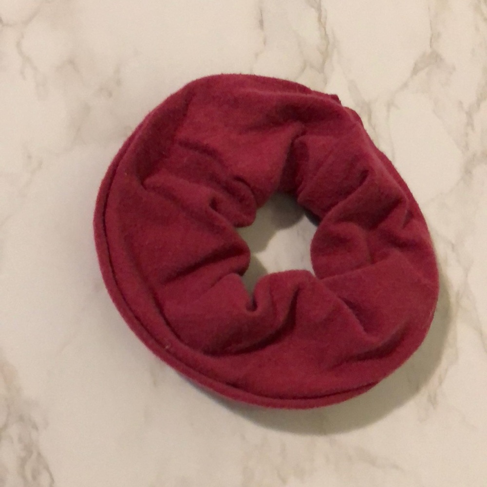 Scrunchie - Picture 2 of 3